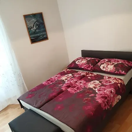 Seki House 아파트 피란